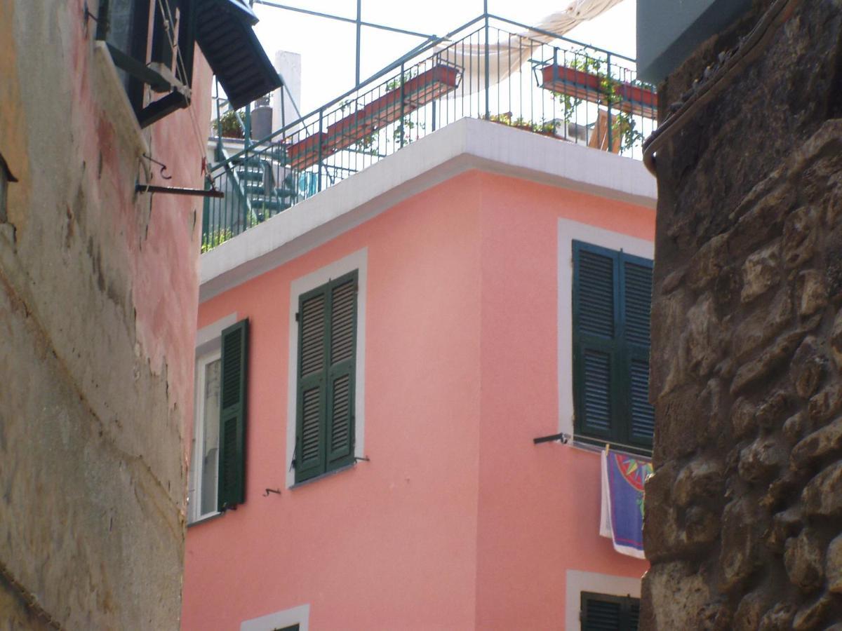 La Terrazza Apartment เวอนาซซา ภายนอก รูปภาพ